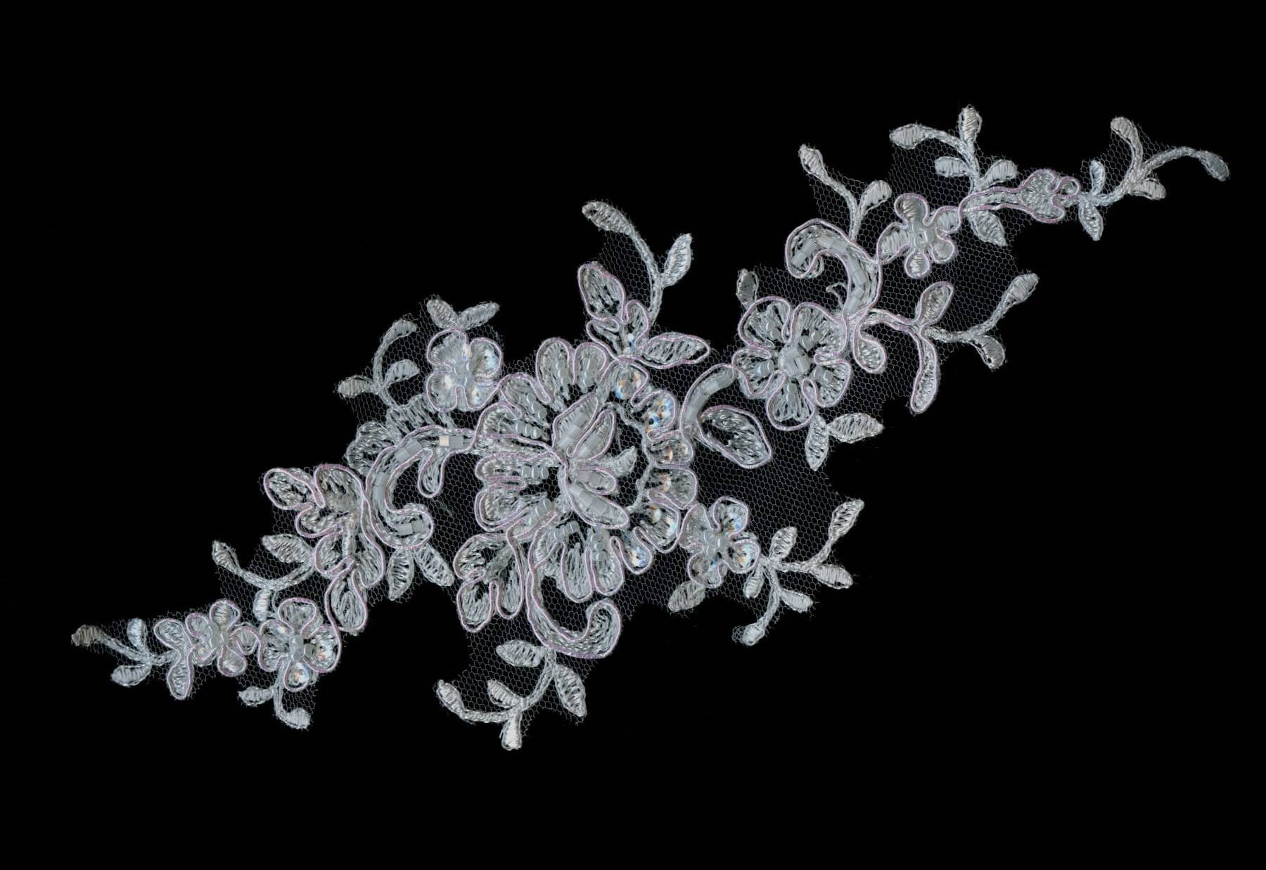 Embroidered Appliques 2000000006598 image from the Inter Tex catalogue for bridal fabrics, lace, appliques and B2B atelier orders.
