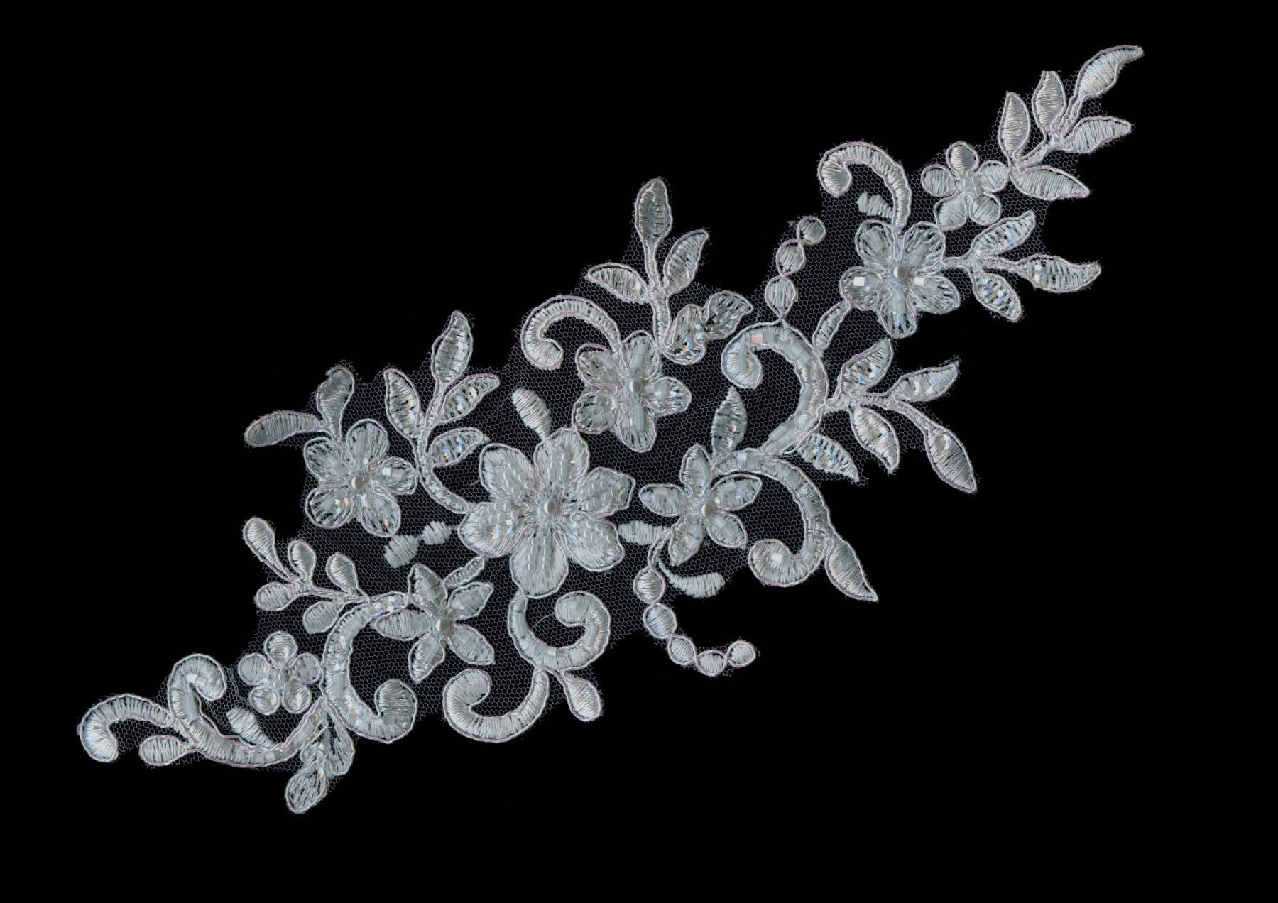 Embroidered Appliques 2000000006949 image from the Inter Tex catalogue for bridal fabrics, lace, appliques and B2B atelier orders.