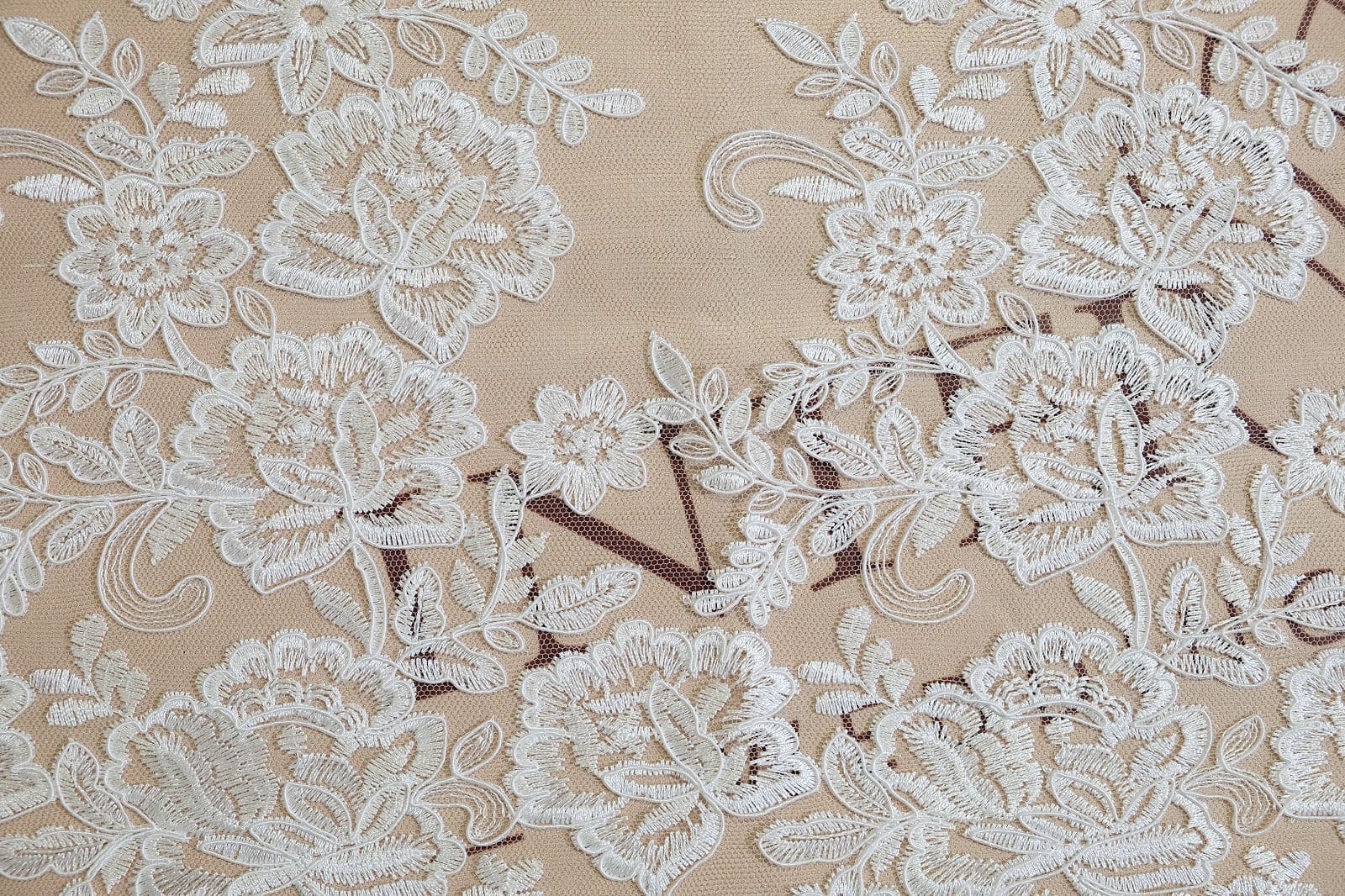 lace edge with cord pattern 023021