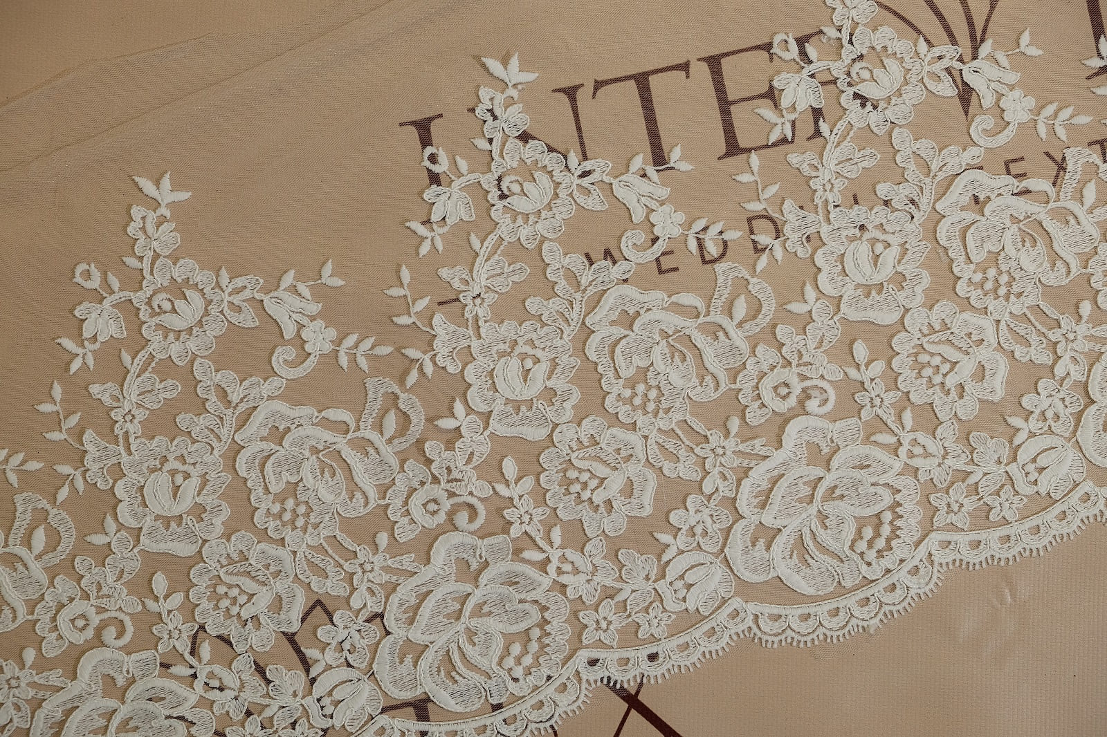 lace with cord main view 029078