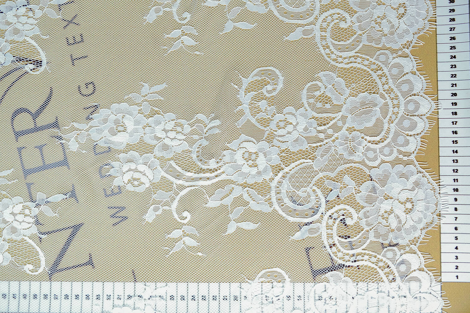 chantilly without beads pattern 034973