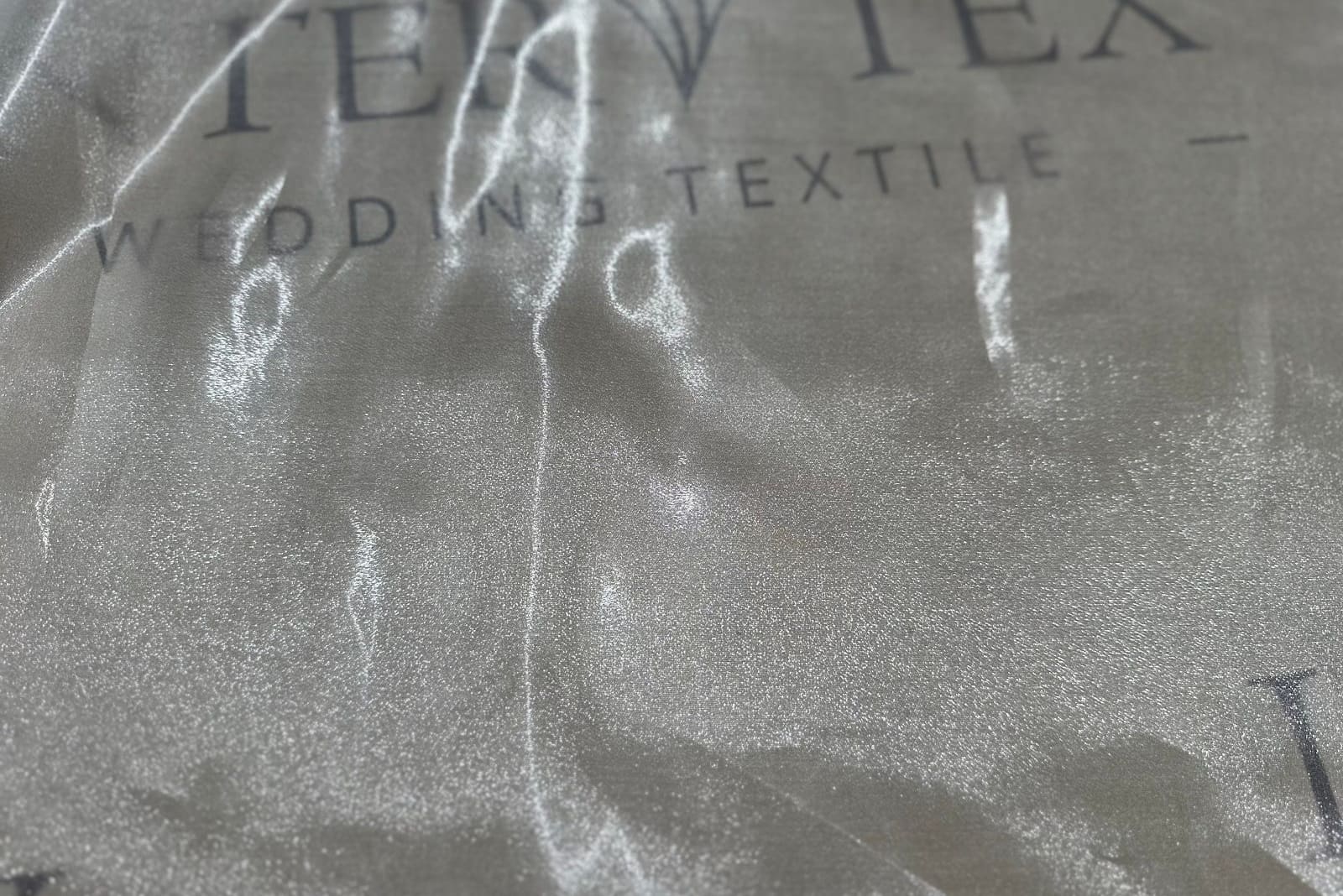 organza Crystal close-up 382890