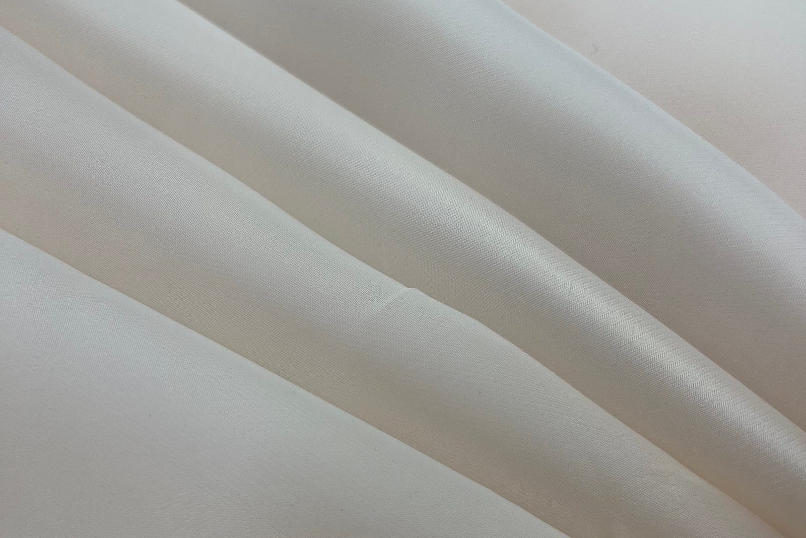 organza Wax Saydam draped in folds 306872