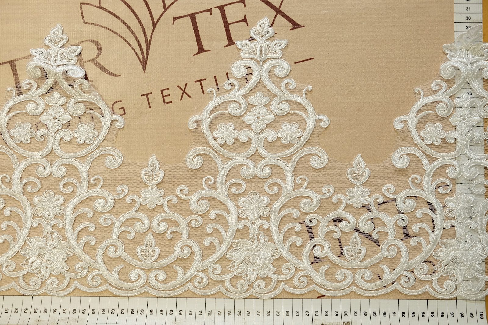 lace with cord size 308296