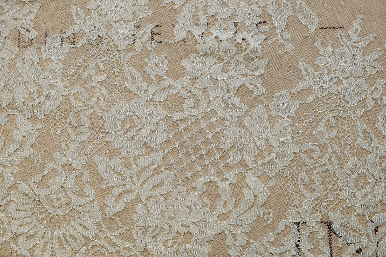 chantilly without beads close-up 309880