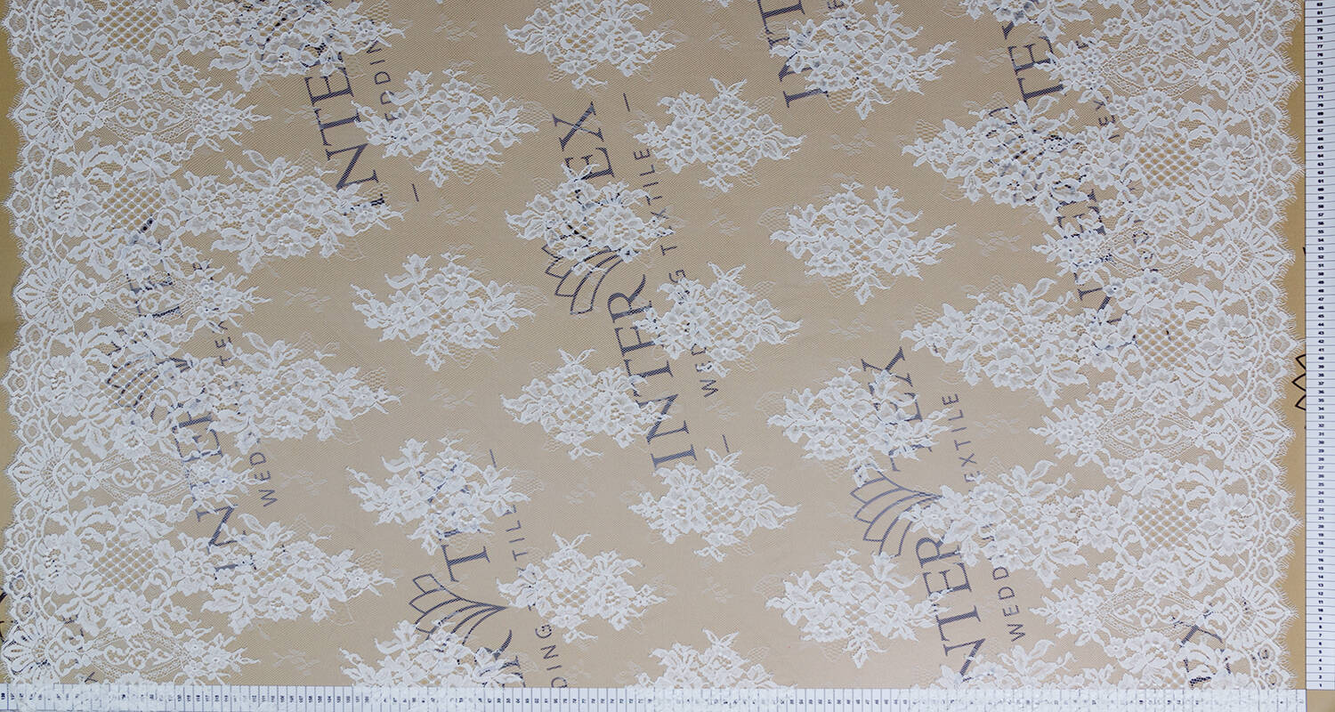 chantilly without beads full width 309897