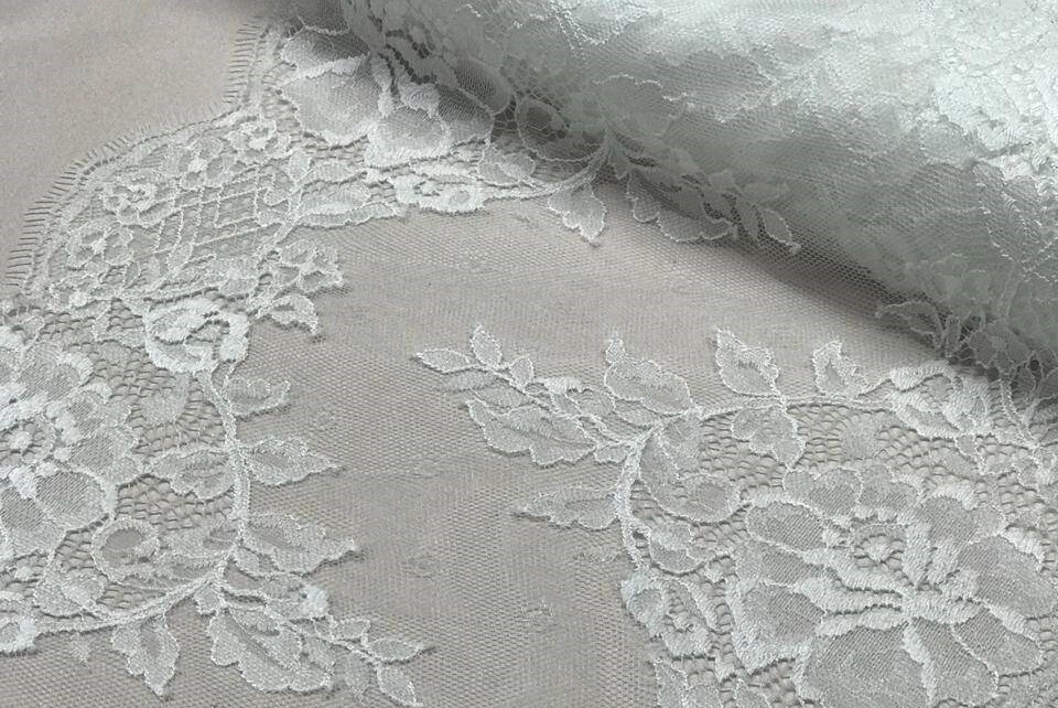 chantilly lace trim close-up 311289