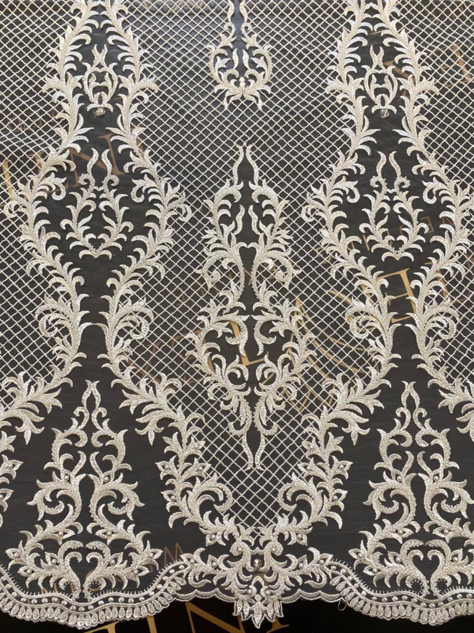 Embroidered fabric 2000000313764 image from the Inter Tex catalogue for bridal fabrics, lace, appliques and B2B atelier orders.