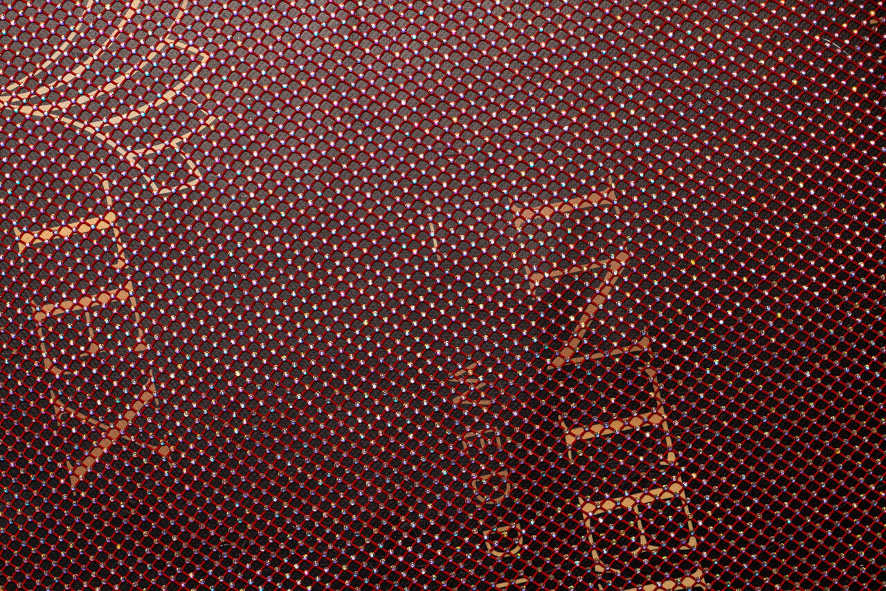 plastic and resilient mesh full width 327358