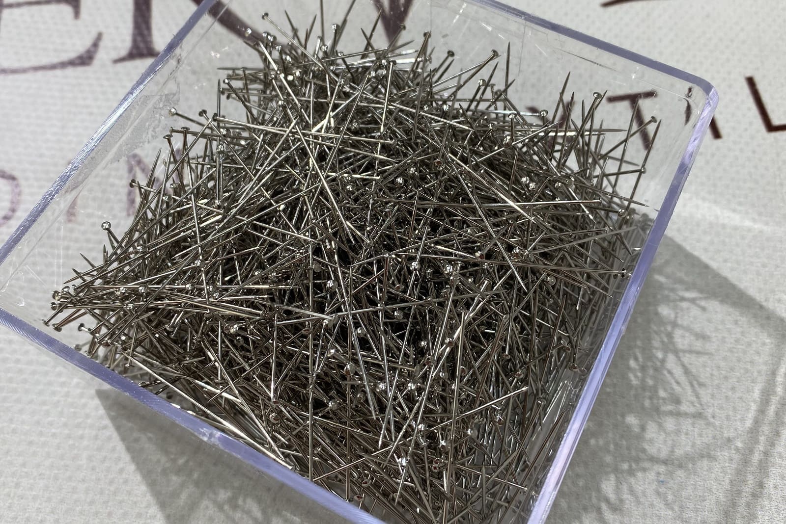 metal pins in packaging 327372