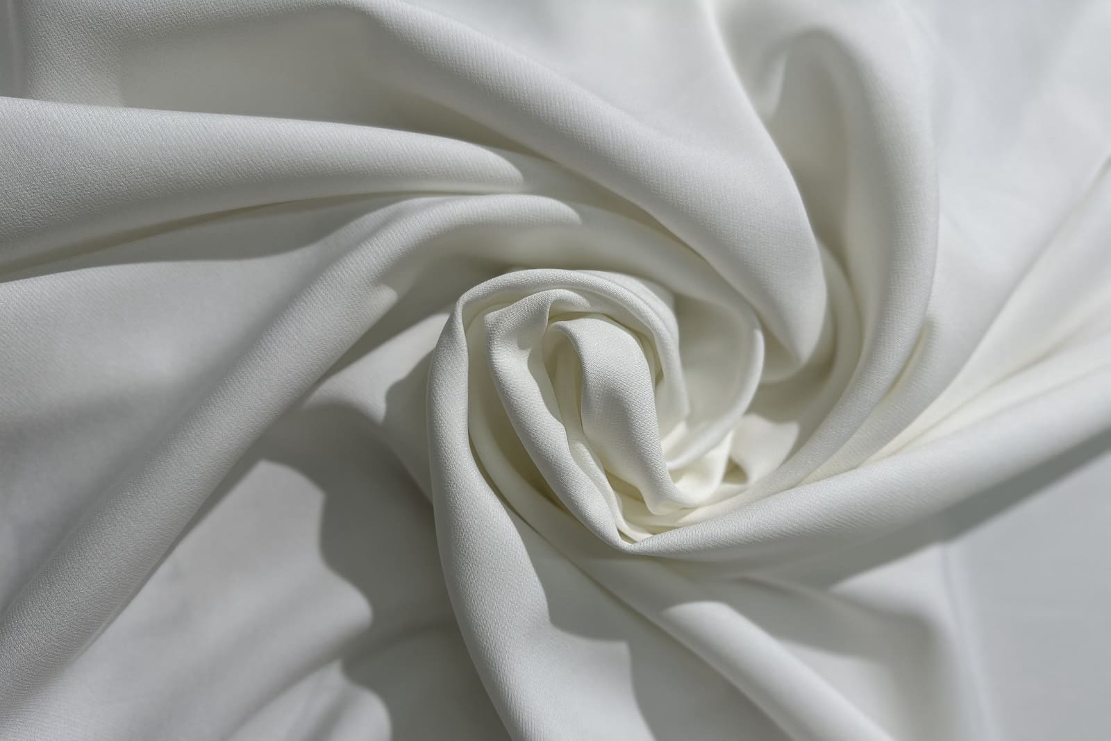 crepe Barbie rolled in a circle 377964