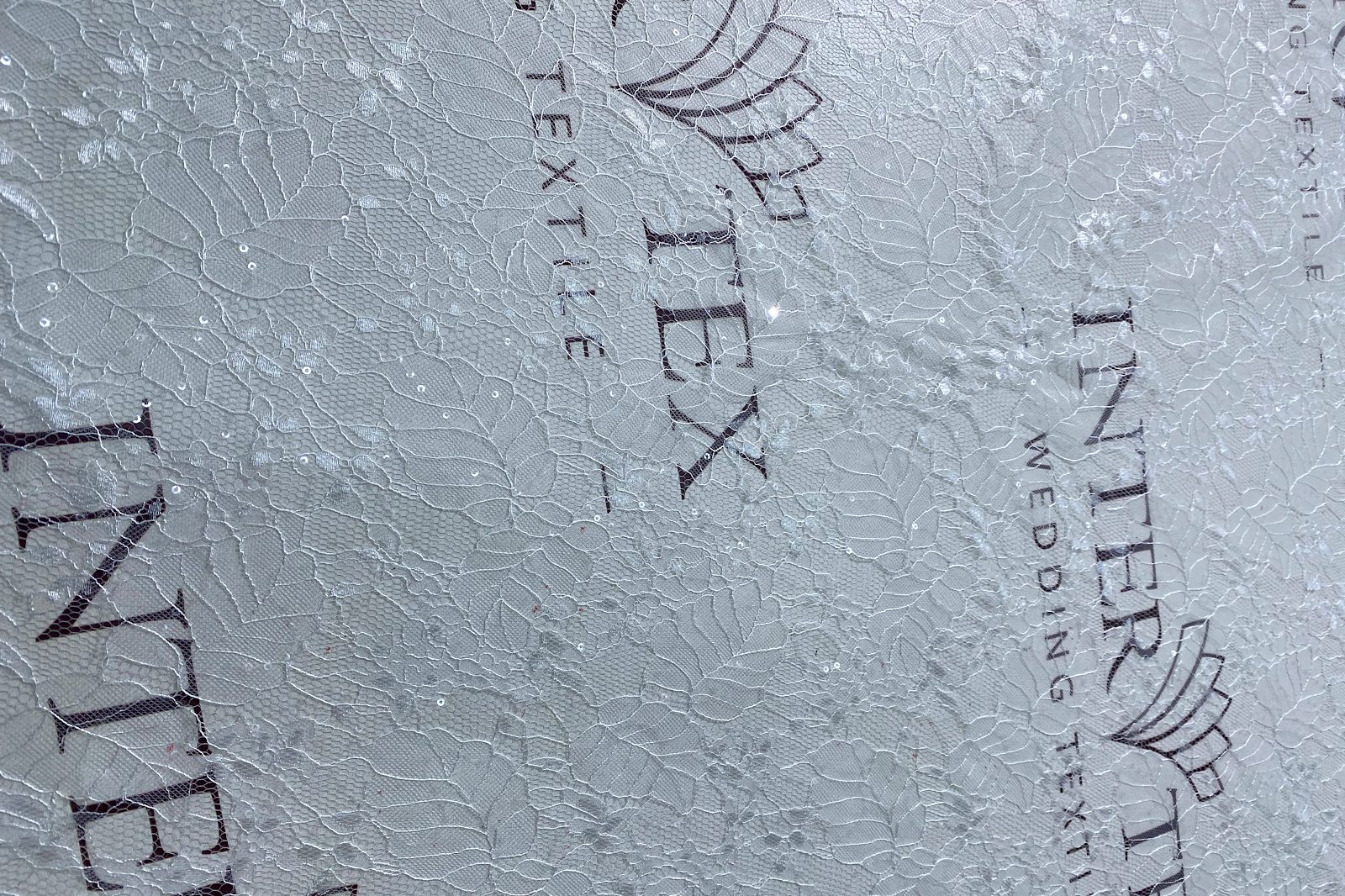 chantilly with sequins full width 378749