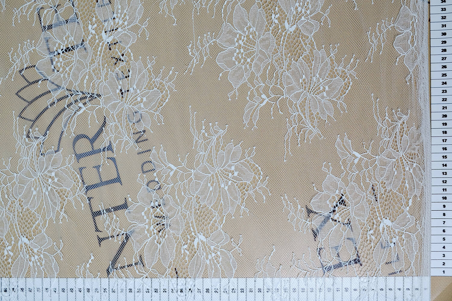 chantilly without beads pattern 381565