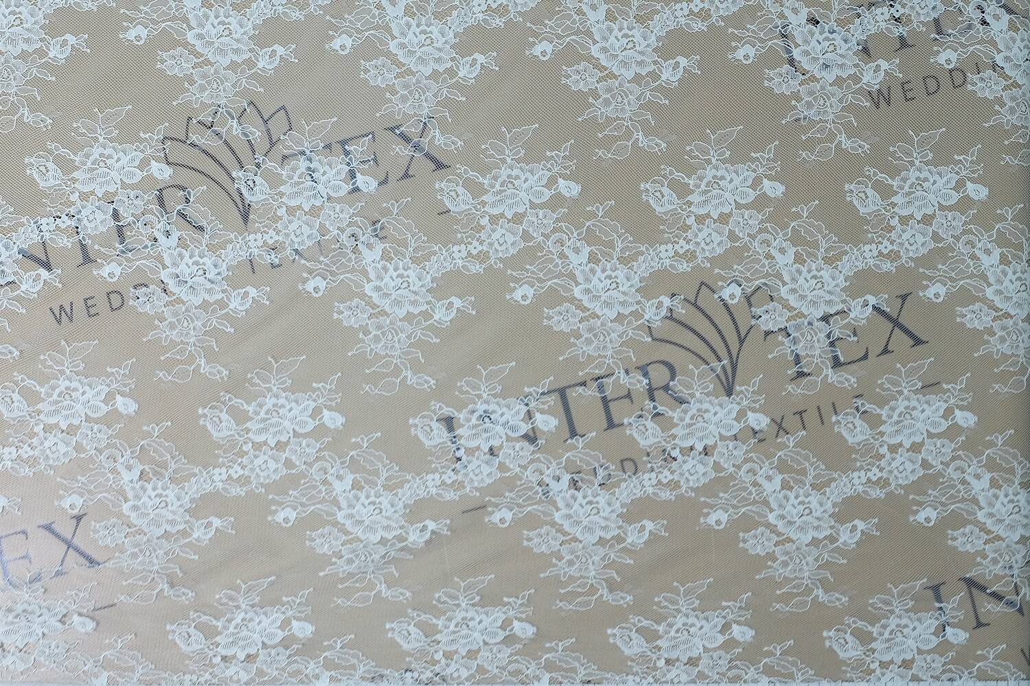 chantilly with cord half width 381602