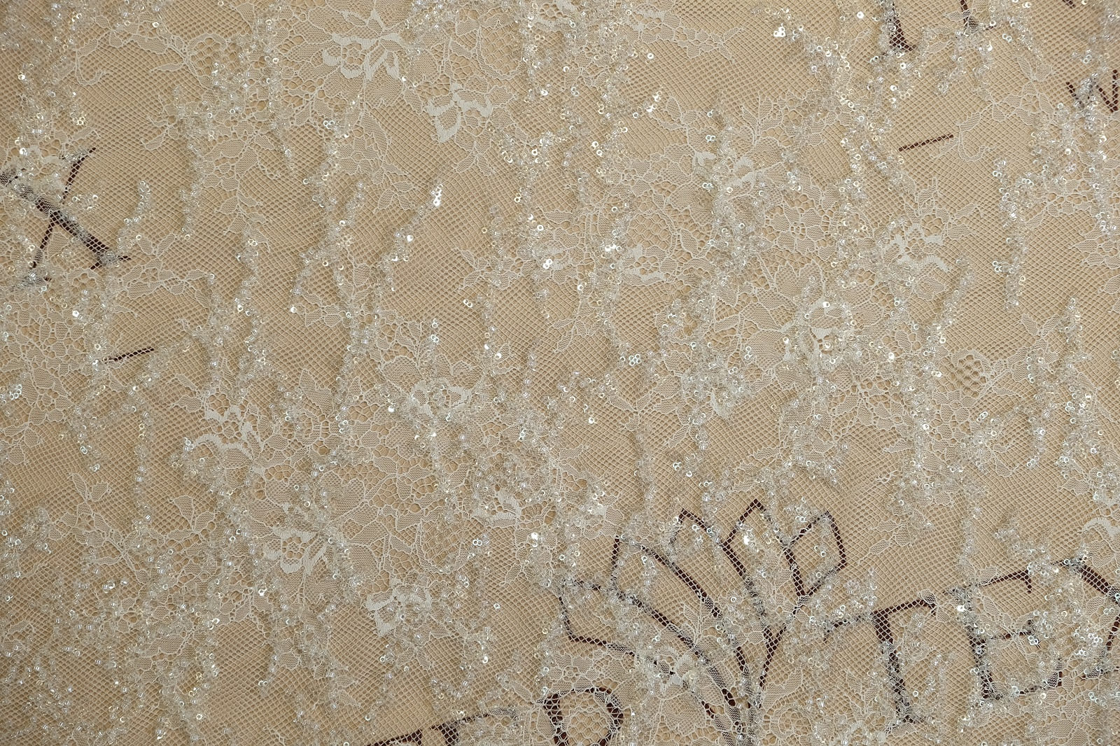 chantilly with beads pattern 381640