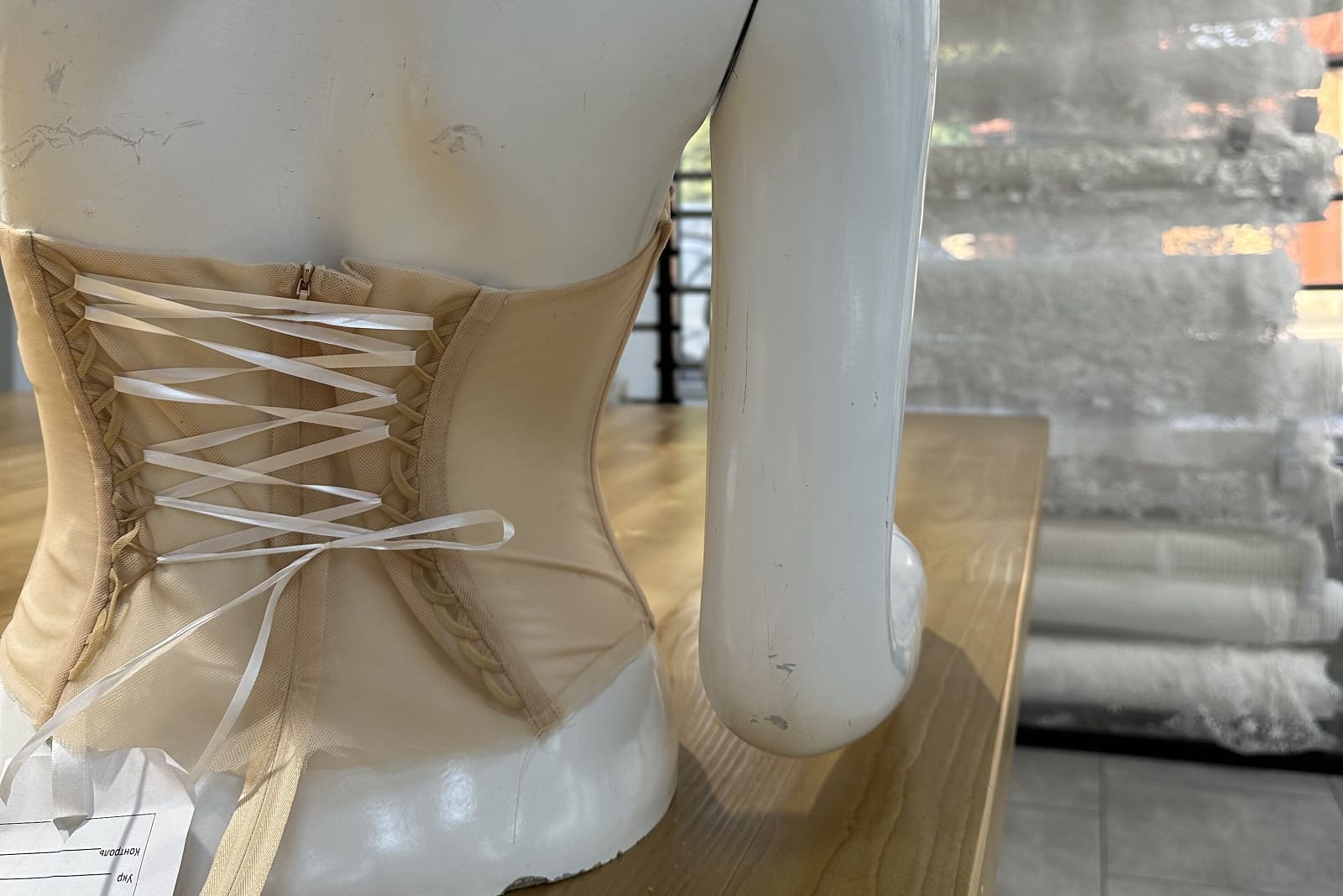 corset back view 382104