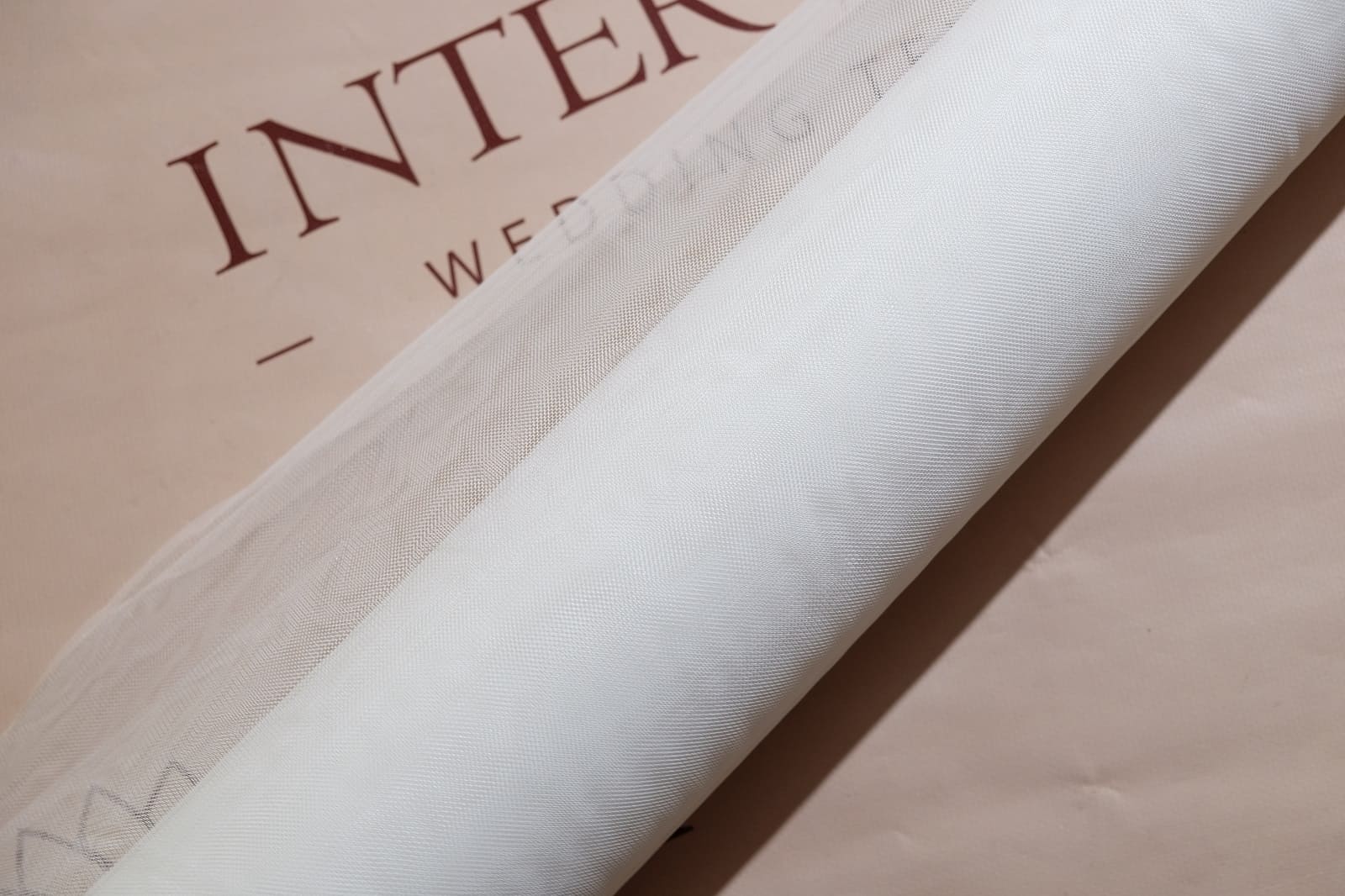 Kom stiff tulle in a roll 382739