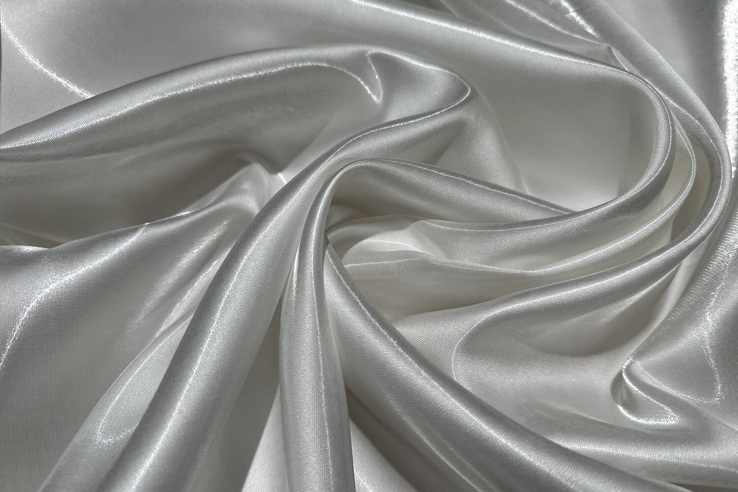 Crystal satin close-up 382852