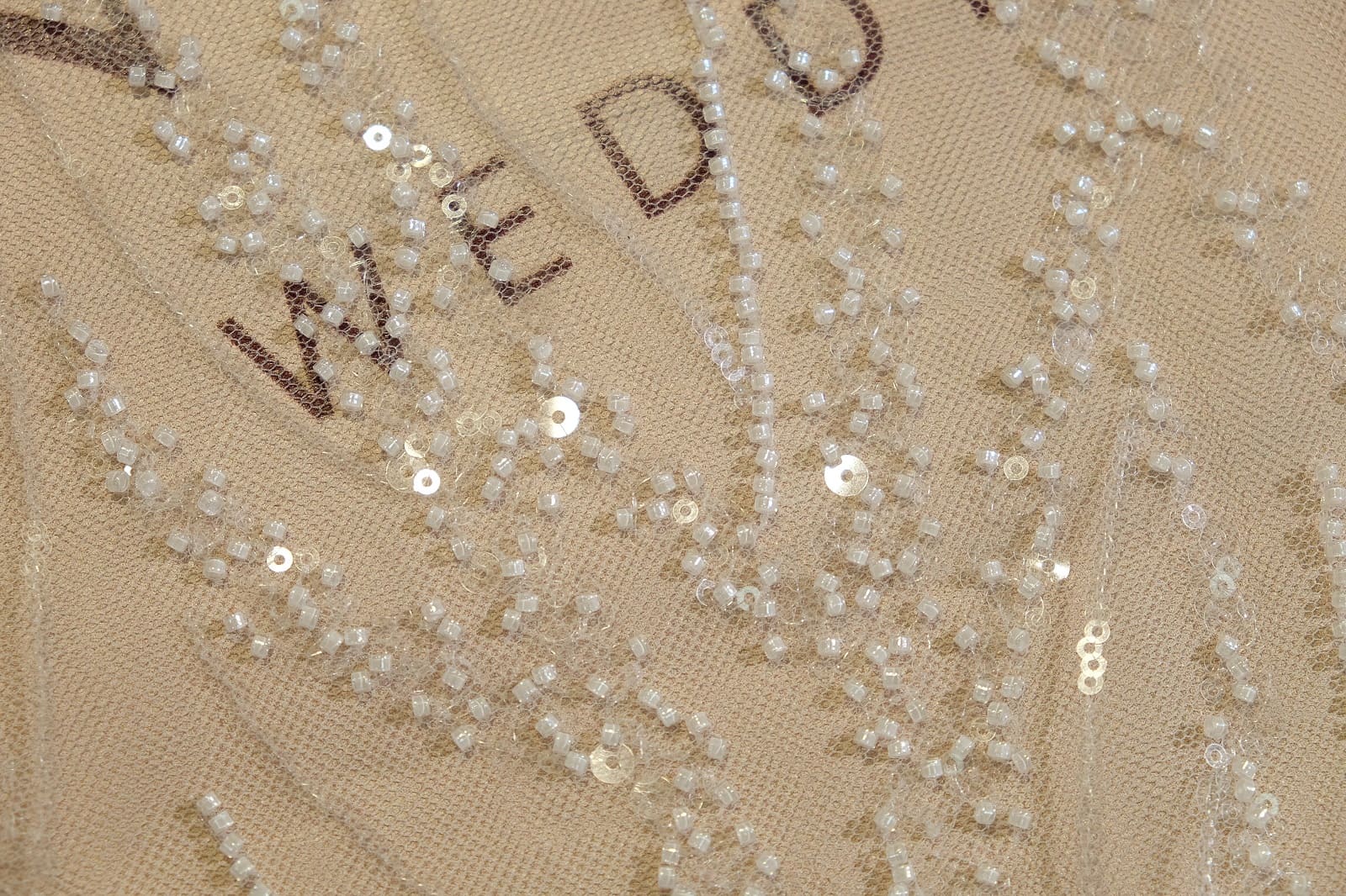 embroidered lace fabric detail 382999