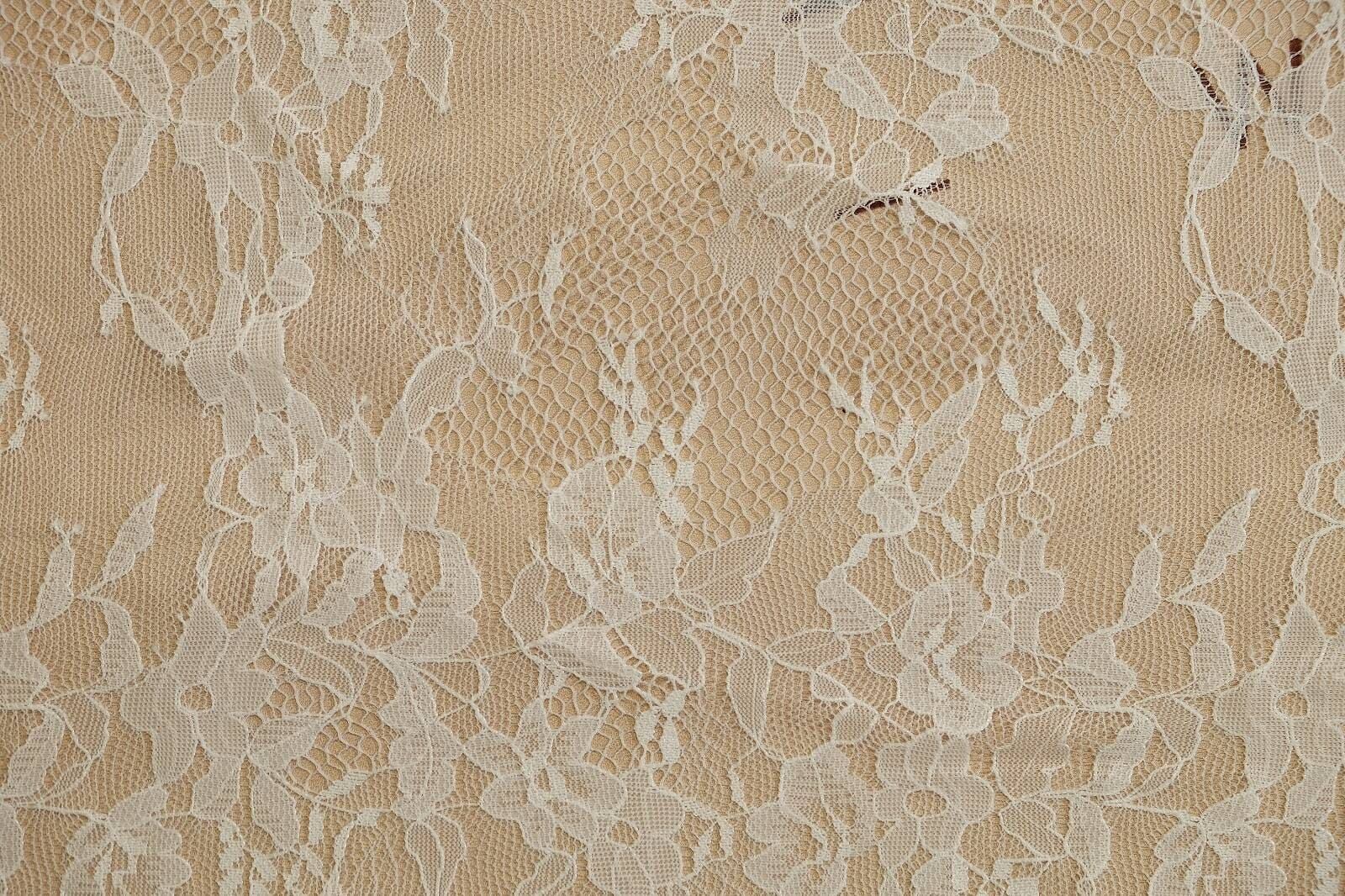 chantilly without beads edge 383071