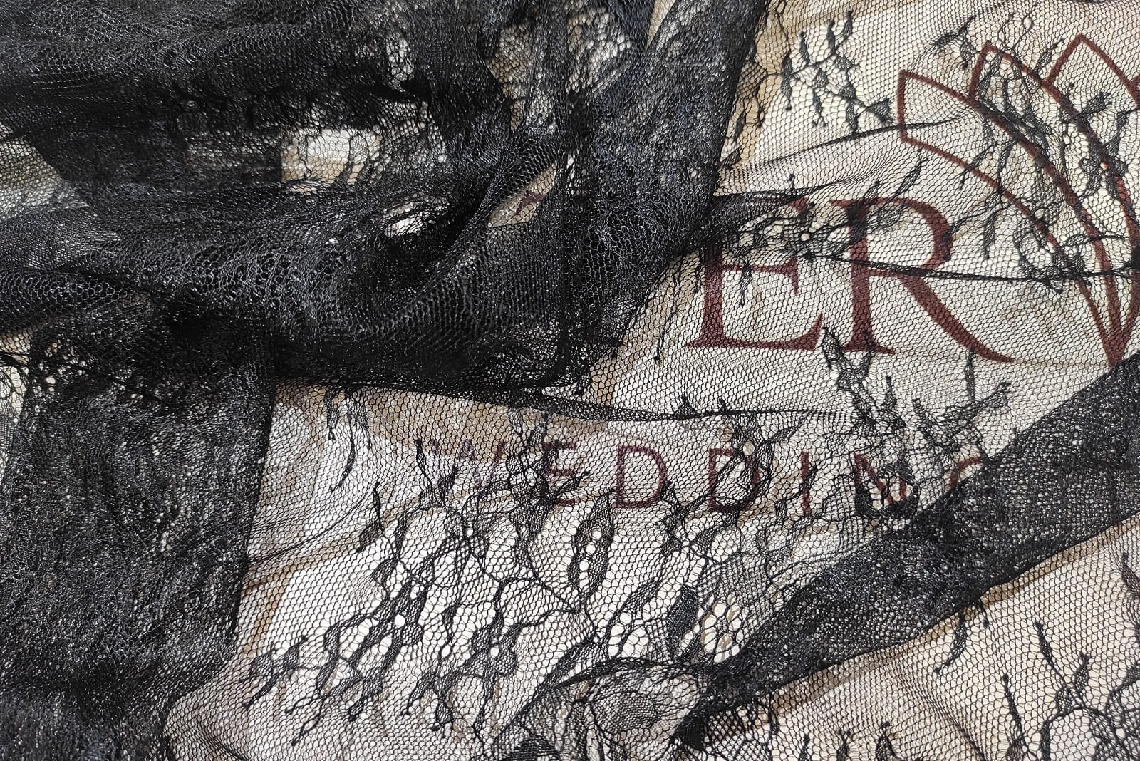 chantilly without beads soft folds 383125