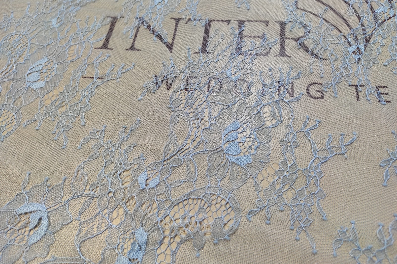 chantilly without beads detail 384115