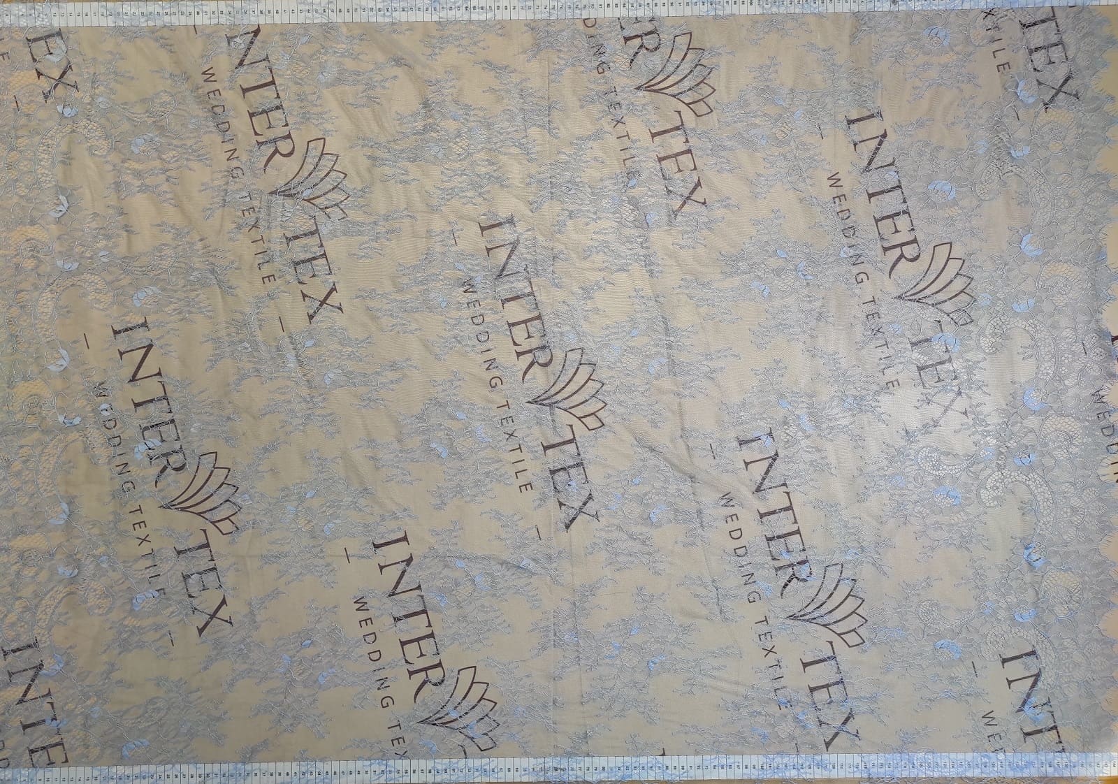 chantilly without beads full width 384115