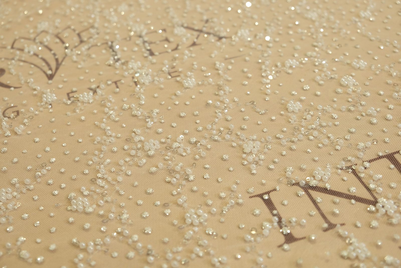 embroidered lace fabric pattern 384900