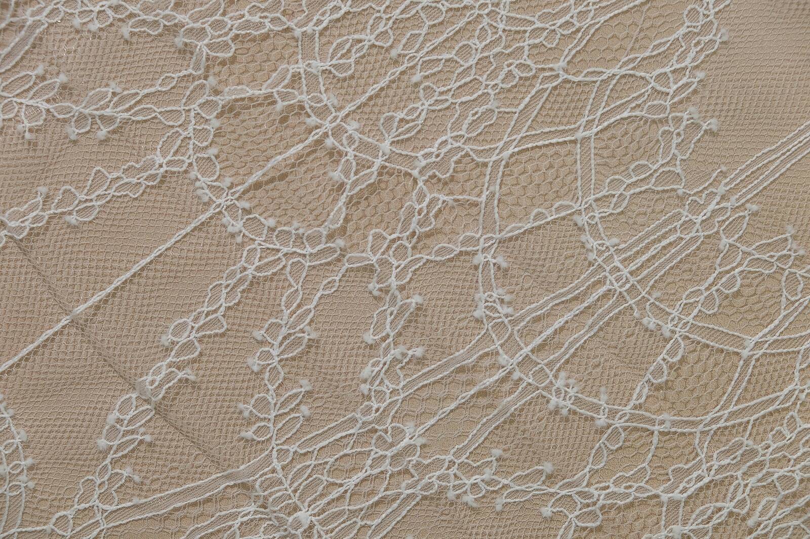 chantilly without beads detail 384962