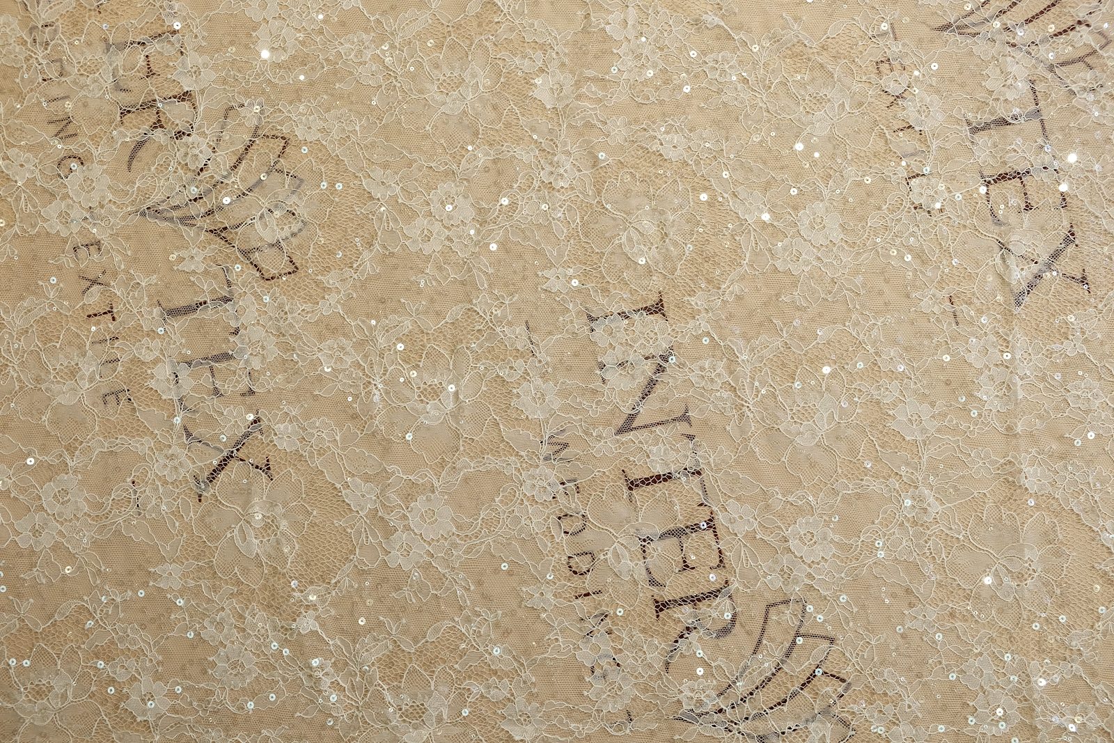 chantilly with sequins full width 385129