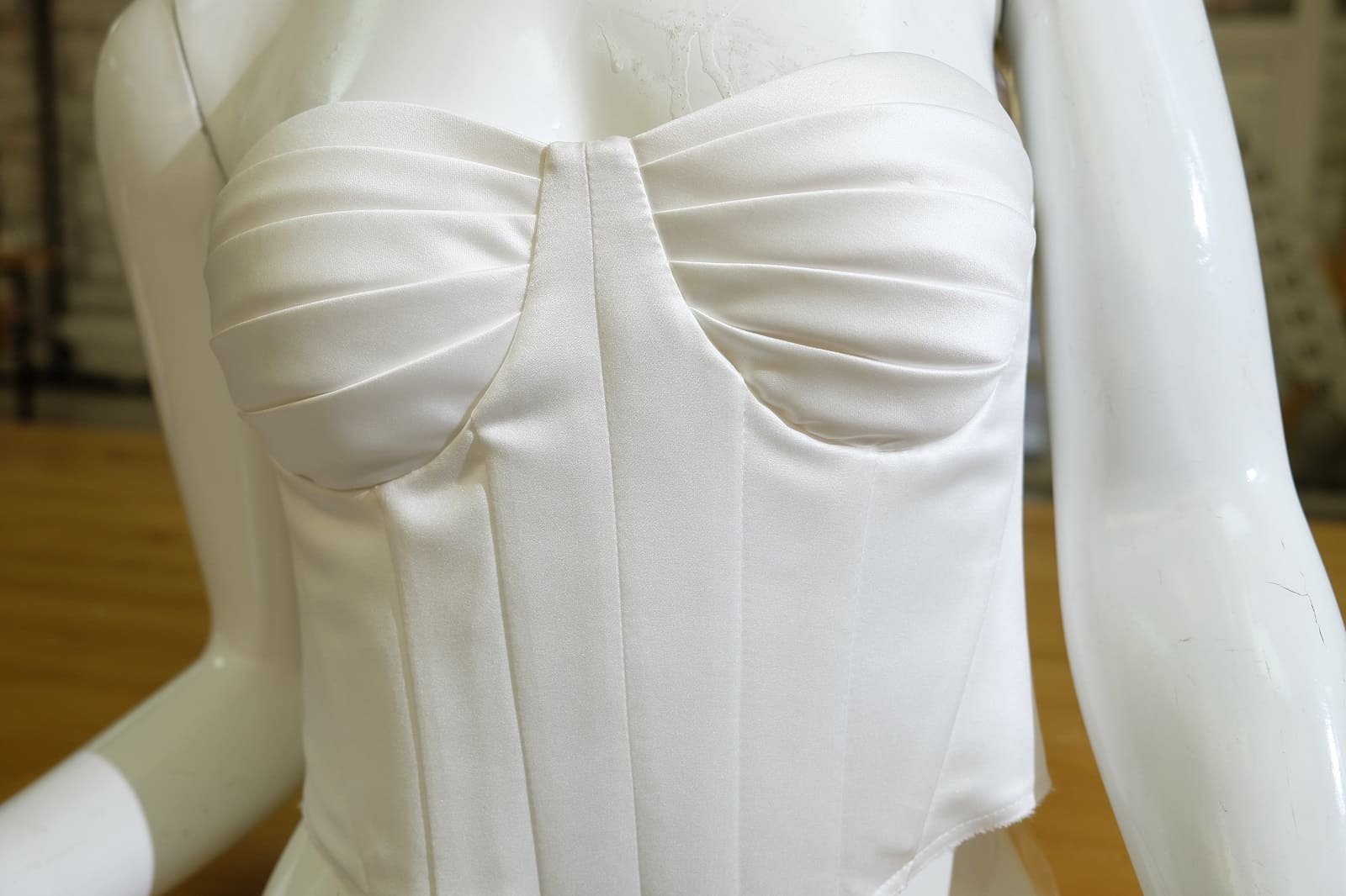 corset close-up front view 385549