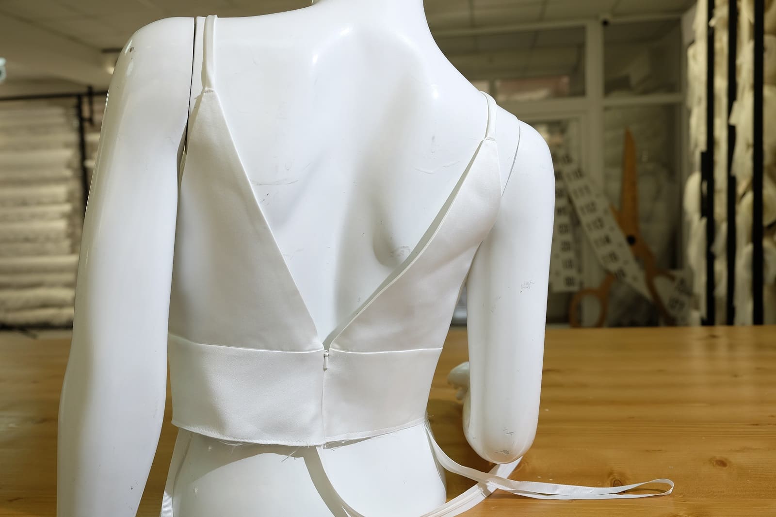 corset back view 385556