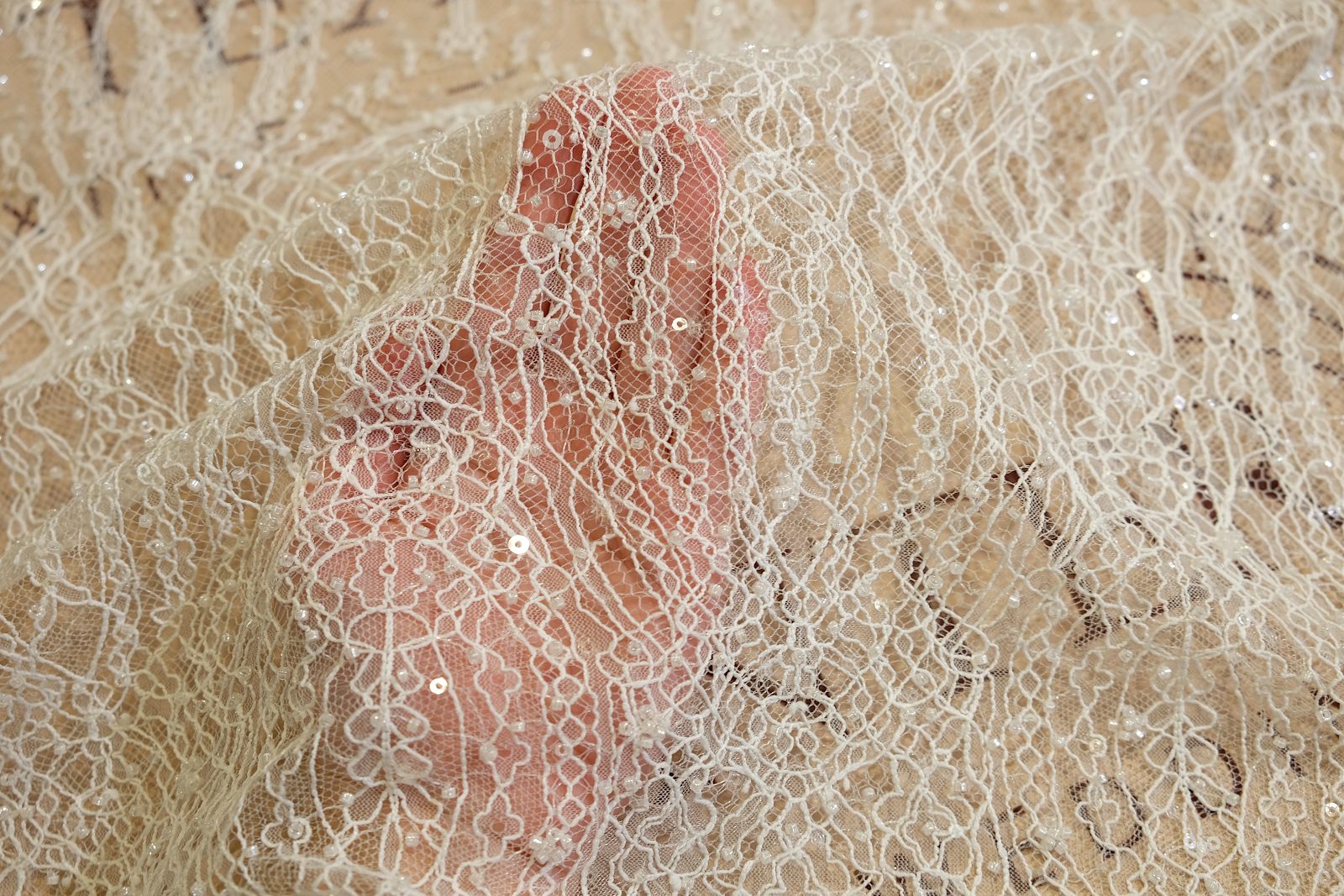 chantilly with beads on hand 385761