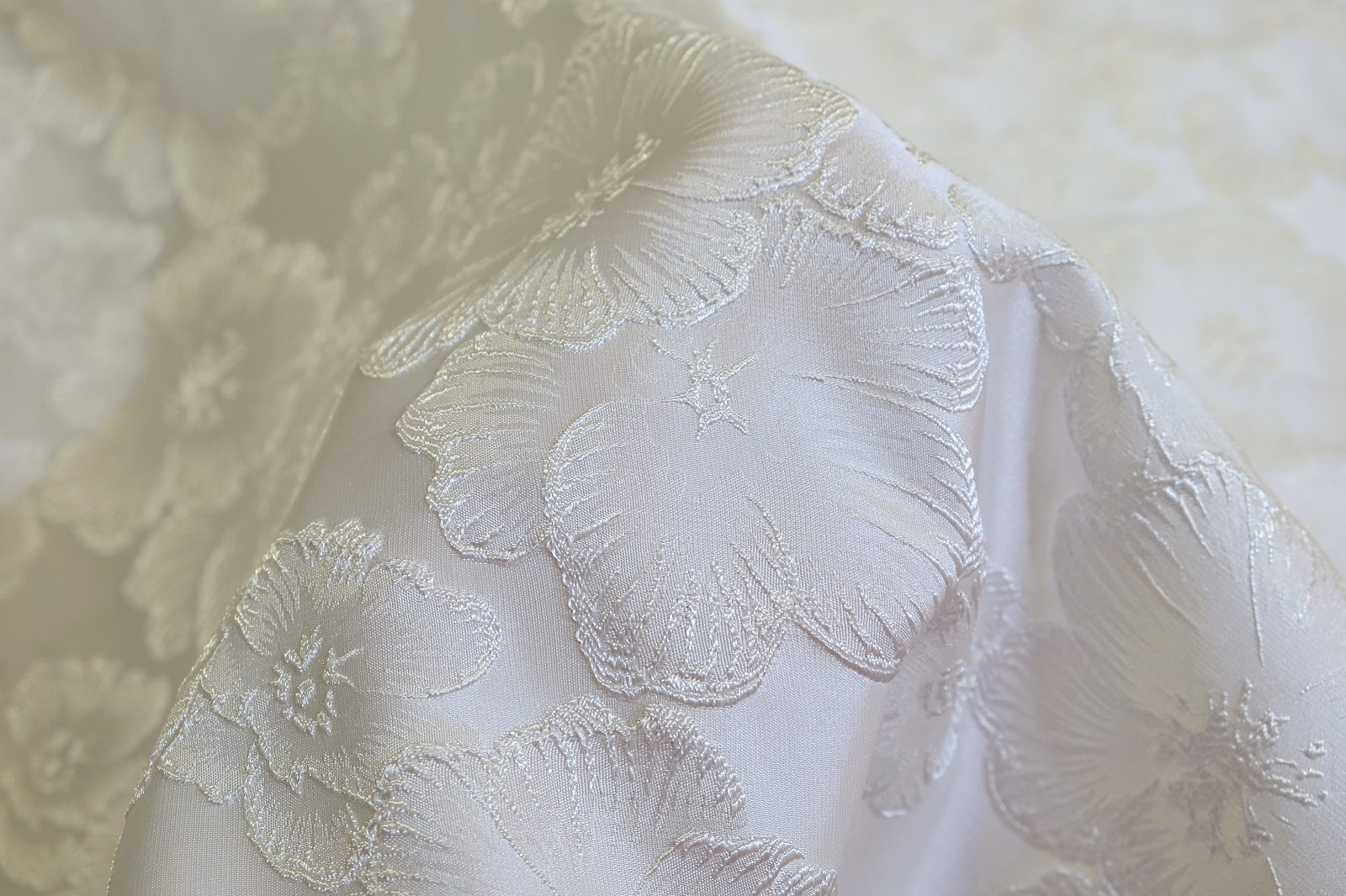 atlas Jacquard on hand 385860