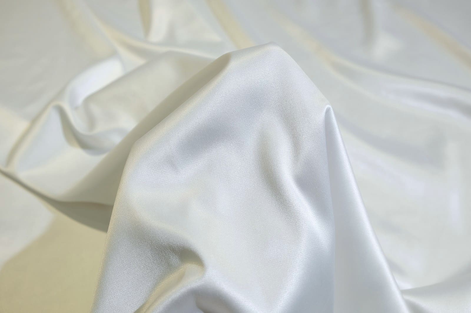 stretch wedding satin on hand 385907