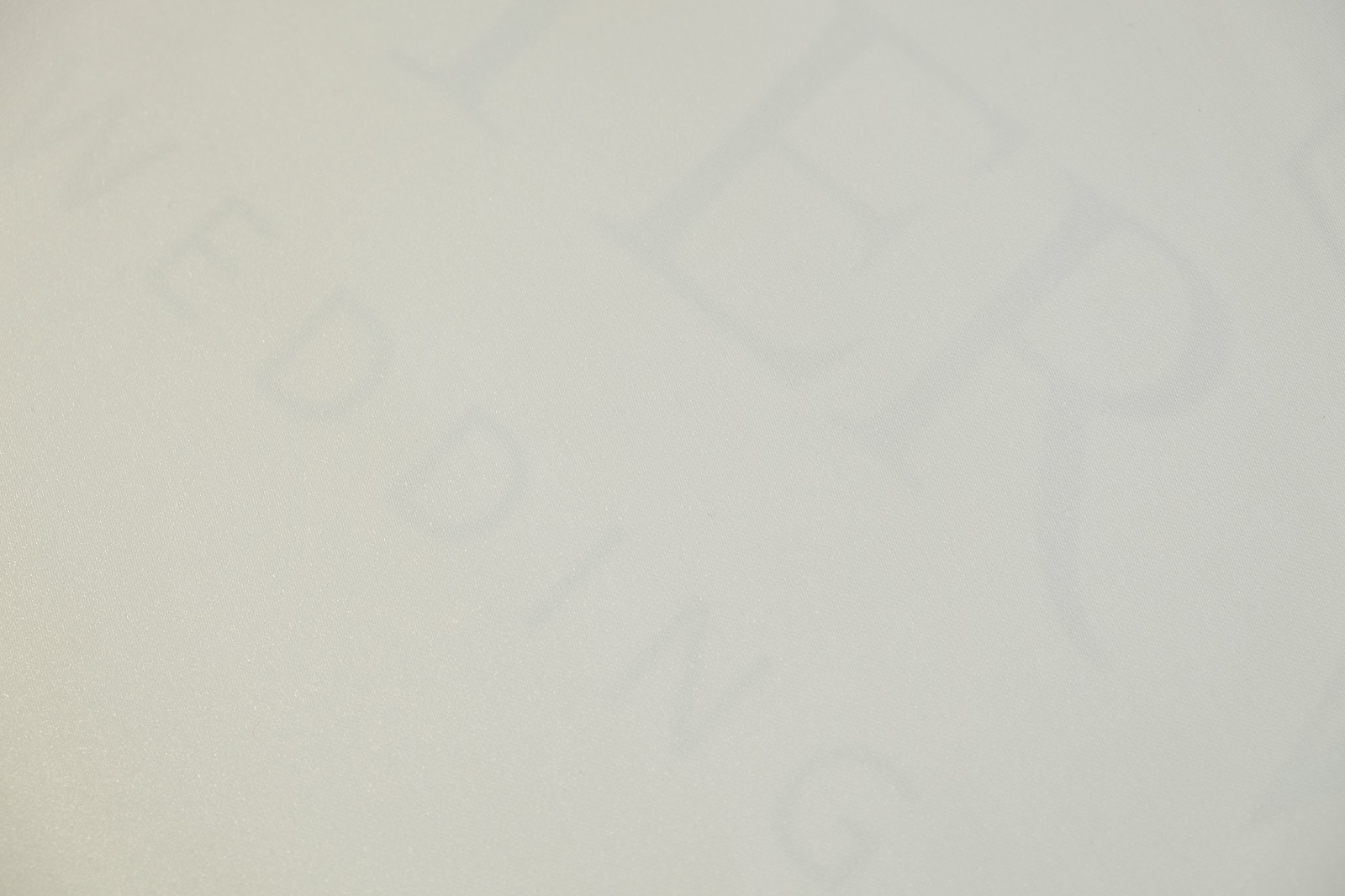 matte stretch satin close-up 385914