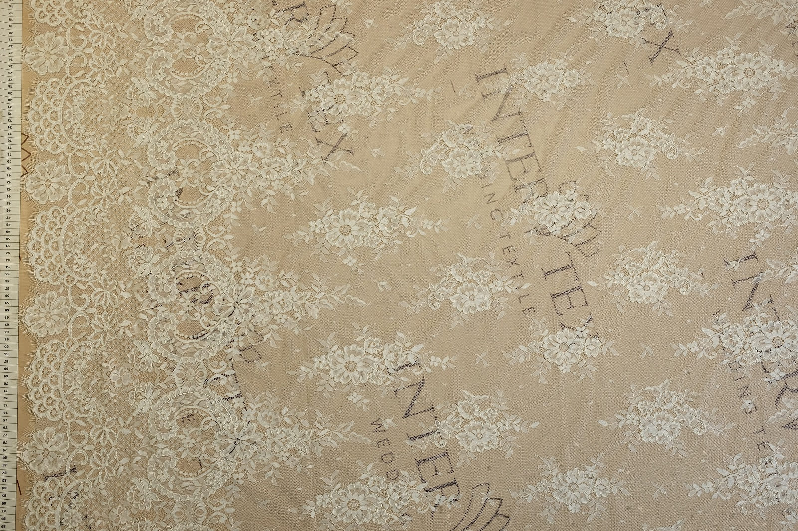 chantilly with cord view from afar 386133