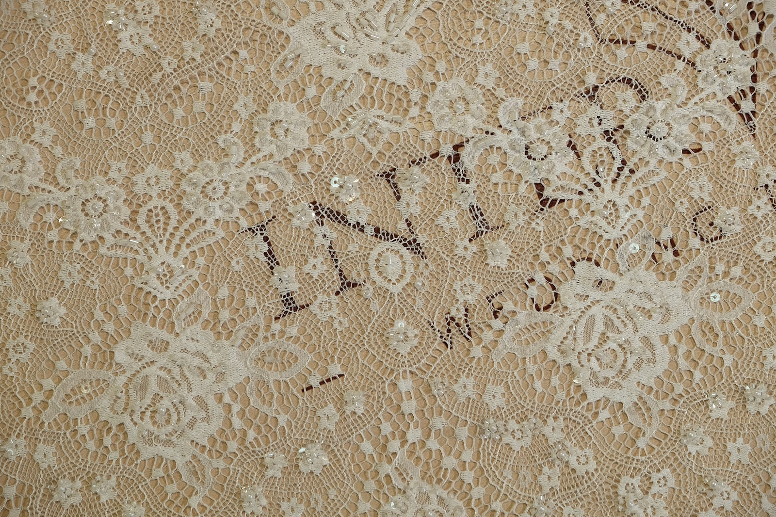 chantilly with beads close-up 386317