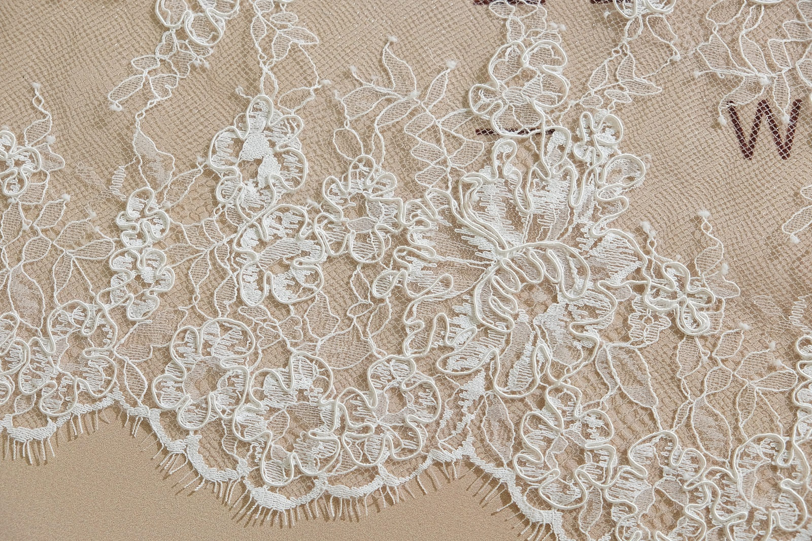 chantilly lace trim edge 386553