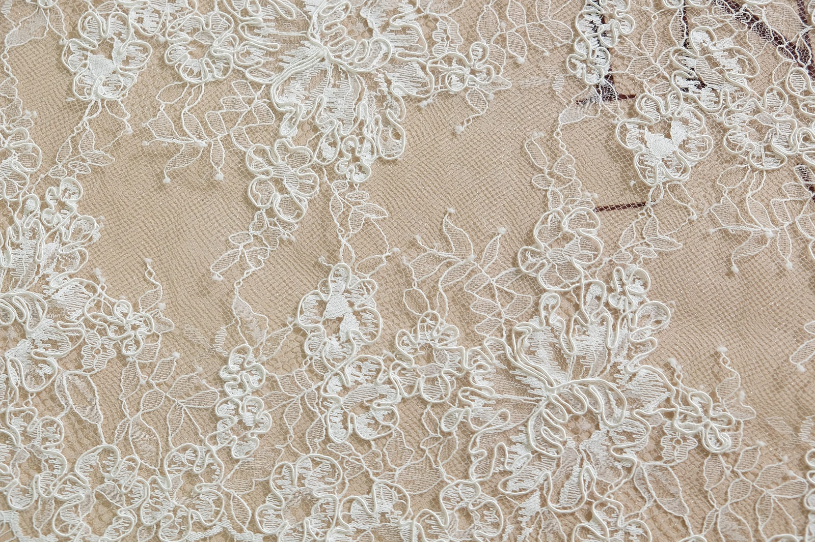 chantilly lace trim central part 386553