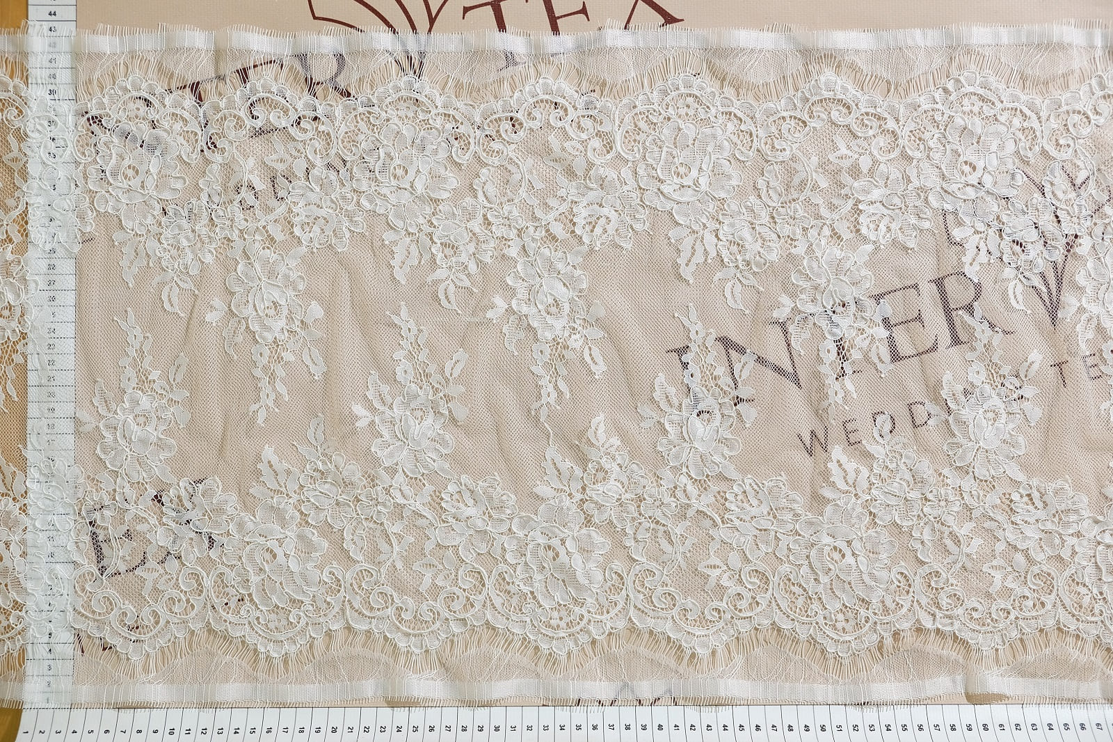 chantilly lace trim size 386775